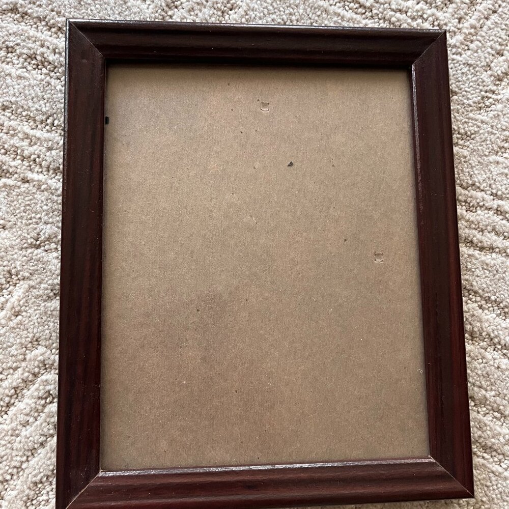 Simple wood 8x10 picture frame